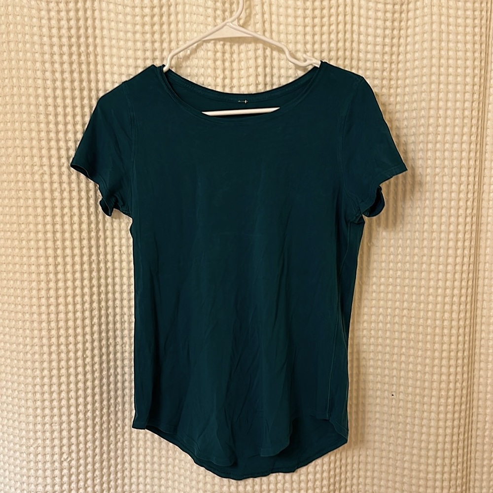 Lululemon teal short sleeve tee